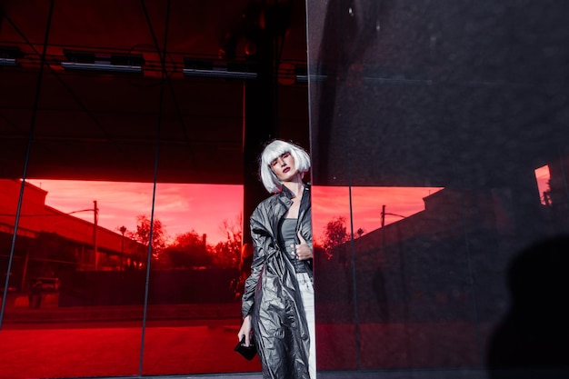 Psy CDA zapewniają kultowy thriller i unikalne materiały